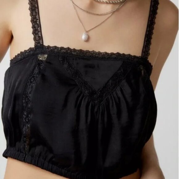 NWT URBAN OUTFITTERS | Lace Crop Tank Top | Sz. XL - Picture 2 of 10